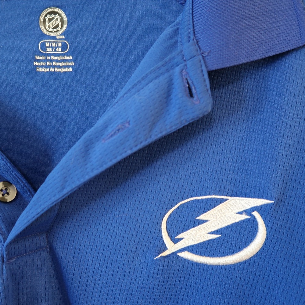 Tampa Bay Lightning: Men’s Polo - Size Medium - Picture 3 of 6